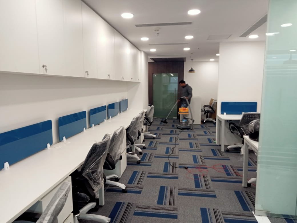 Ready to Move Office Space in DLF Towers
