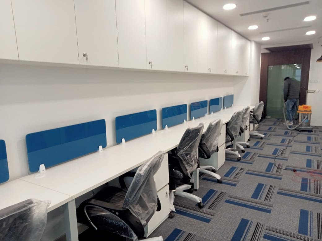 Commercial Property in DLF Towers Delhi