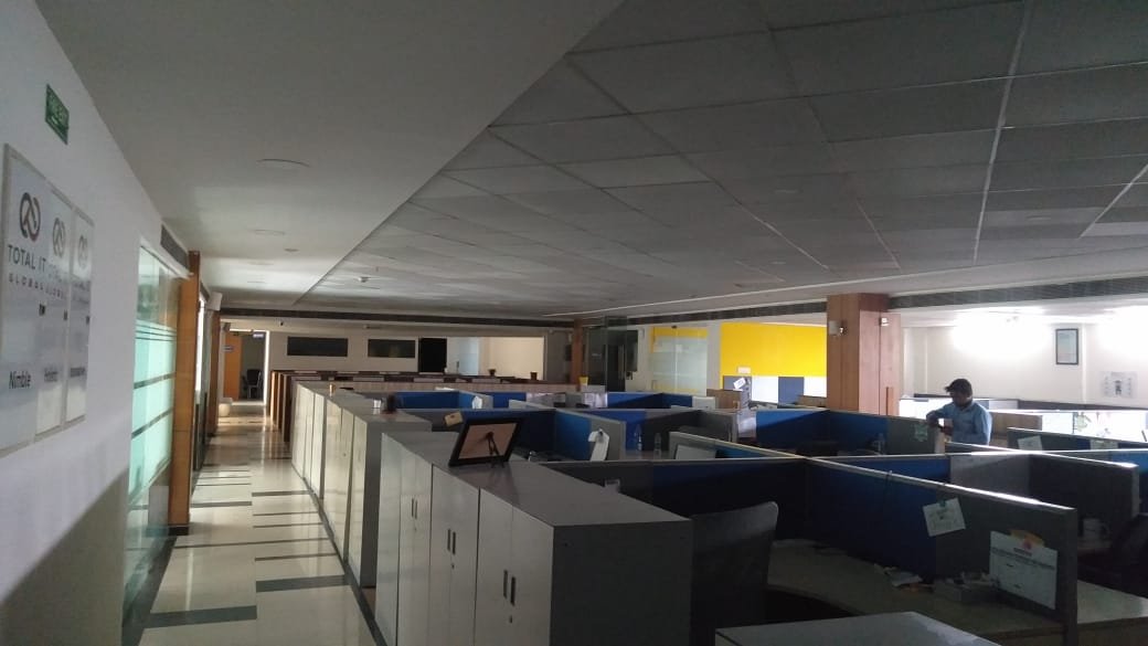 Ready to Move Office Space for Rent in Okhla Estate