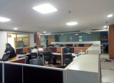 Lease Commercial Property in Okhla Estate