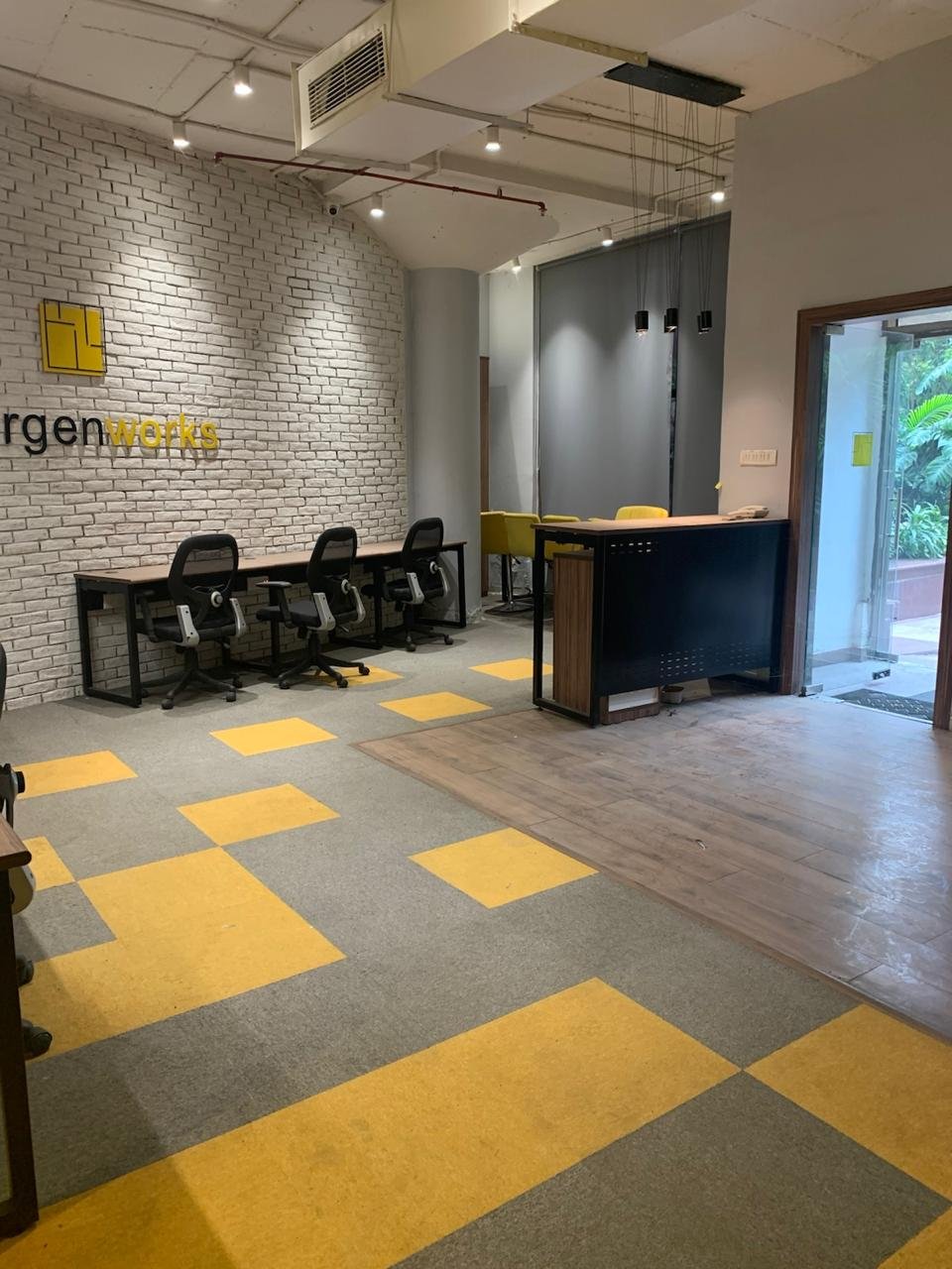 Photo 4