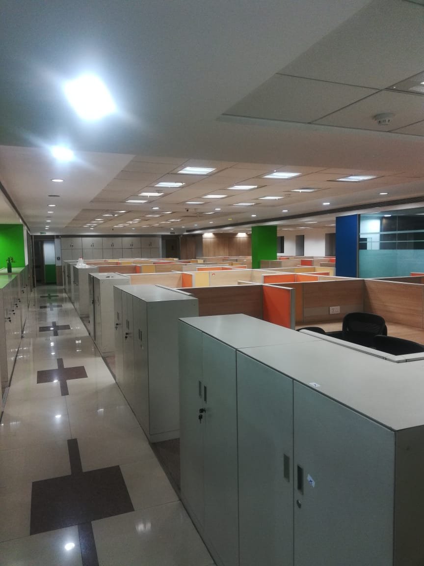 Renting Office in Okhla Estate Near Metro Station