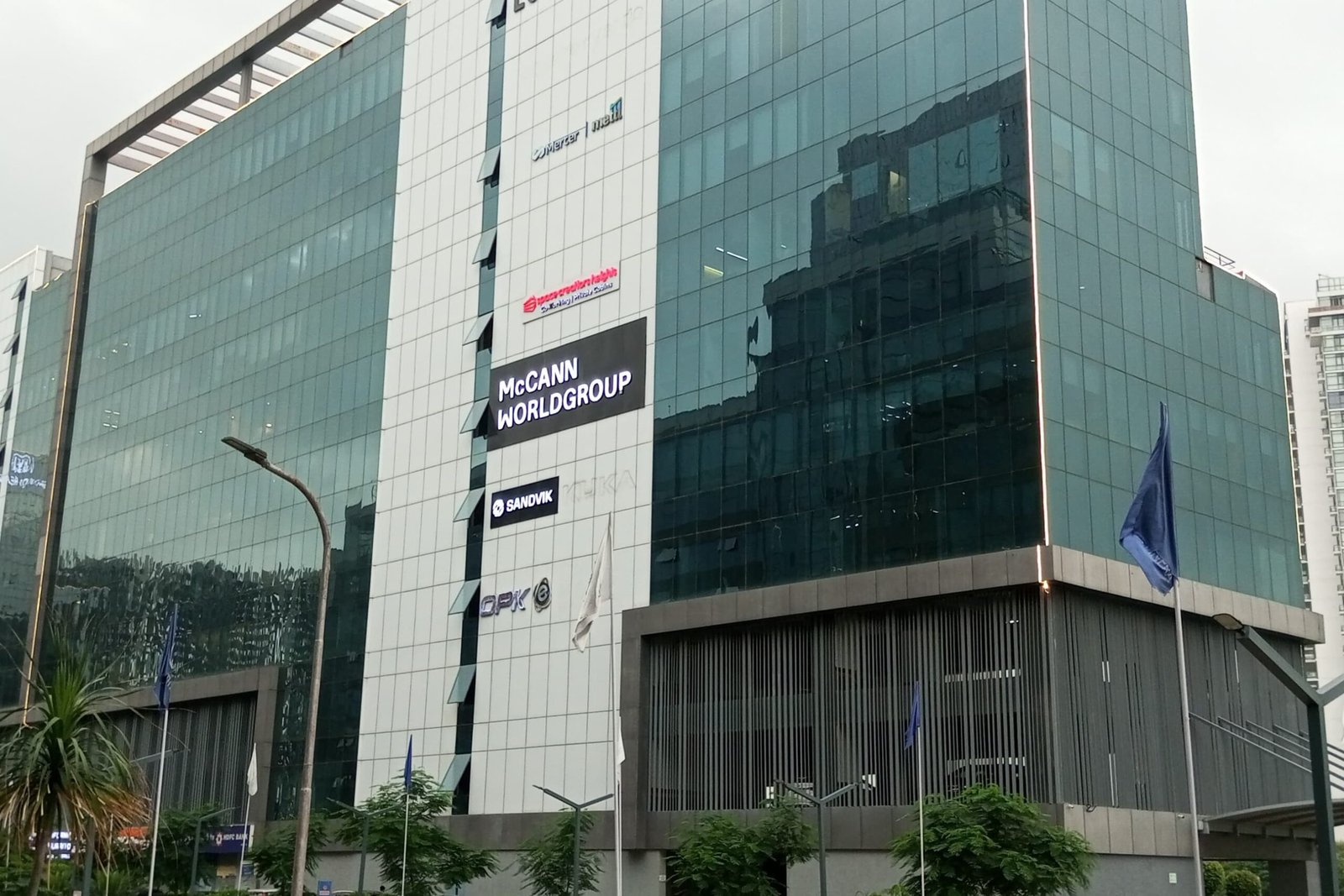 PreLeased Property in GoodEarth Business Bay