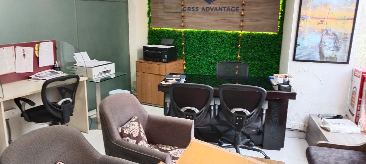 Office in Omaxe Square Mathura Road Jasola