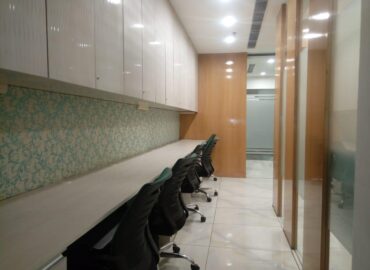 ready to move office space in square one mall saket