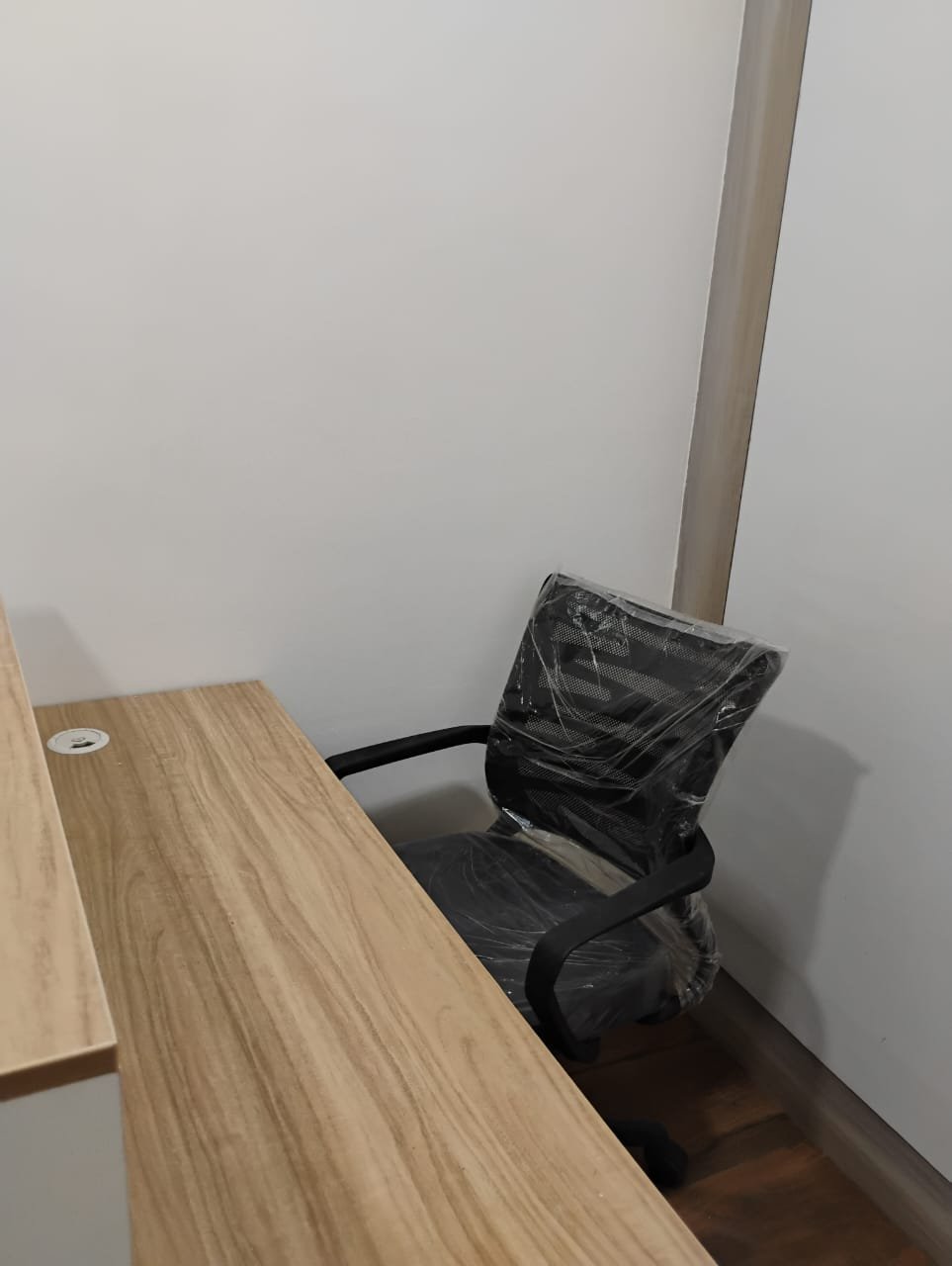 Furnished Office Space on Lease in Prime Towers