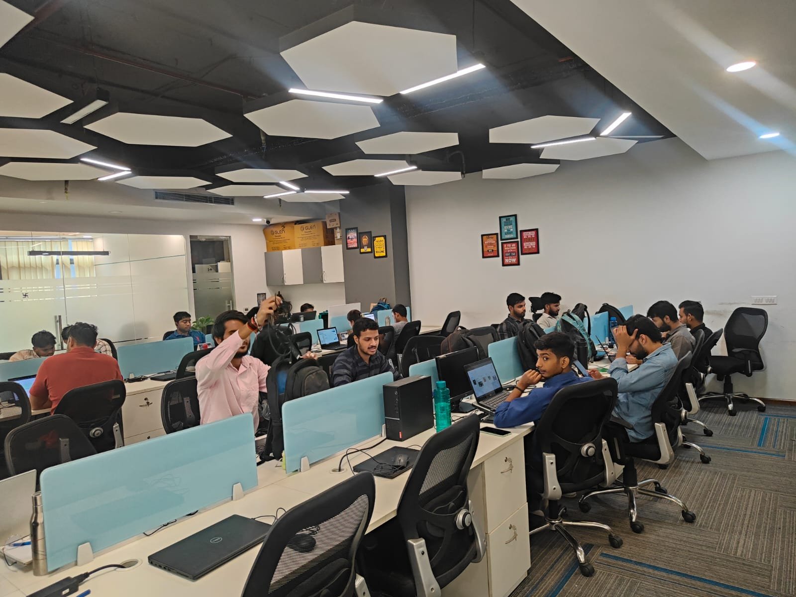 Furnished Office for Rent in Magnum Towers