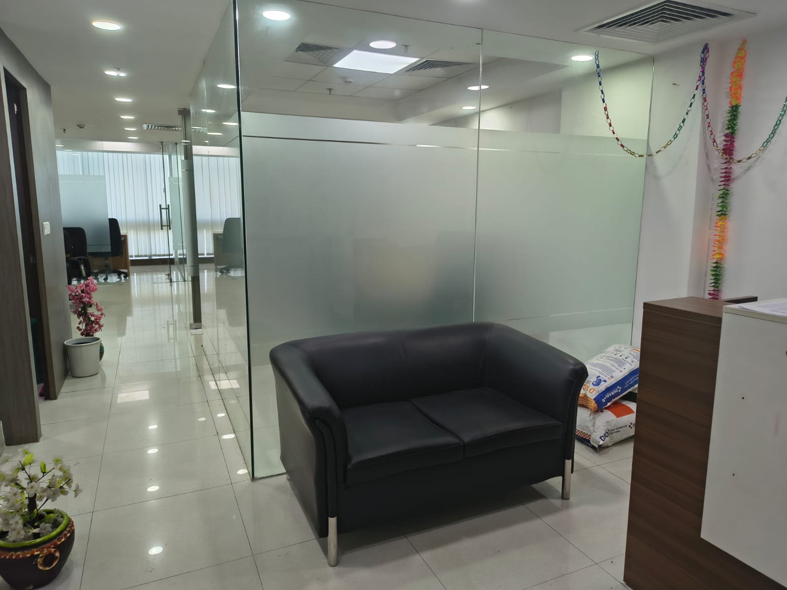 Commercial Leasing in DLF Towers Jasola Delhi