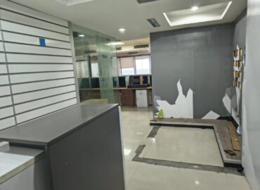 Resale Property in DLF Towers South Delhi Jasola