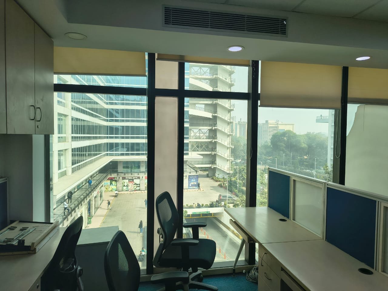 Property Dealers in Delhi | Office in Uppals M6