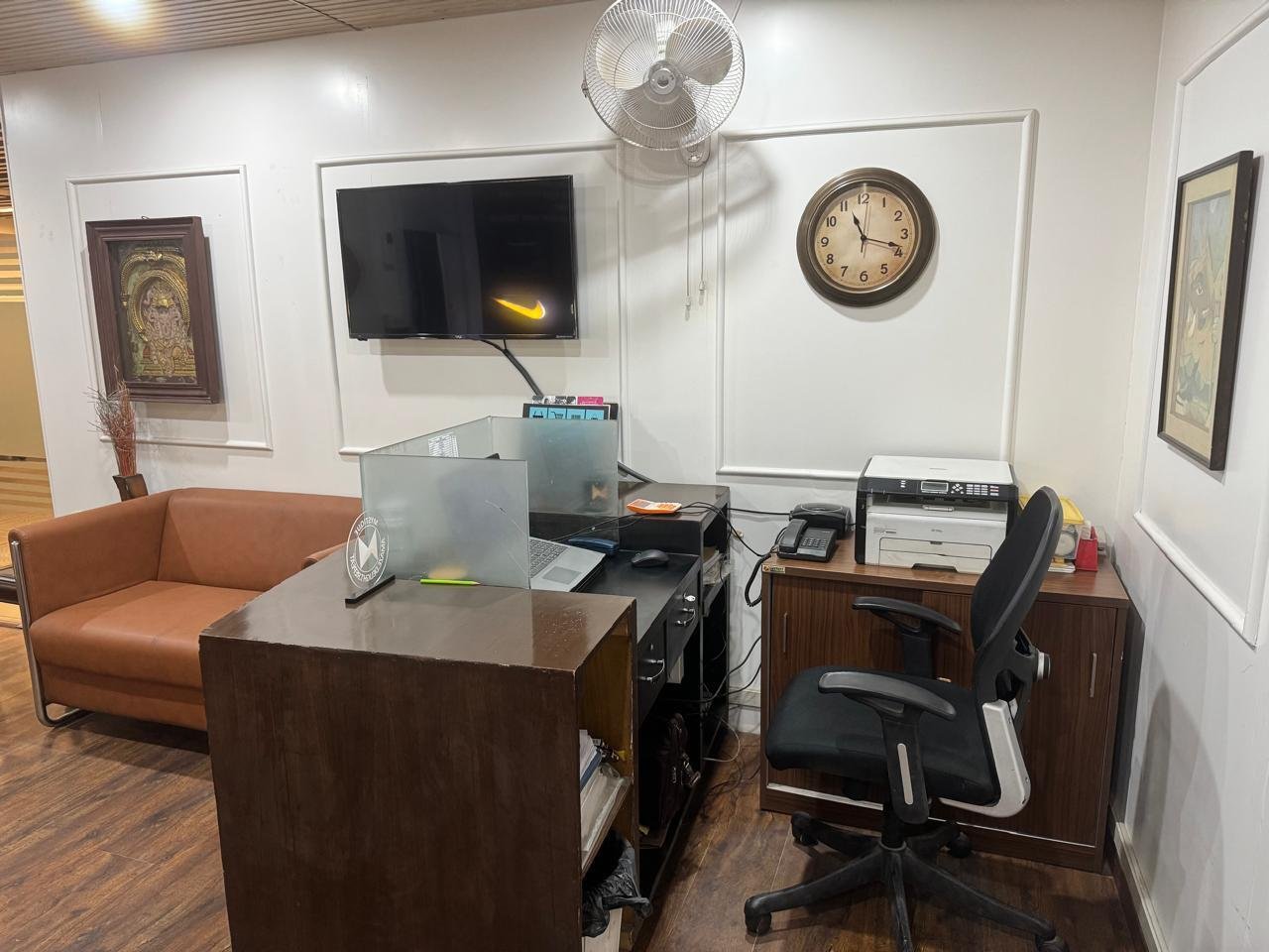 Furnished Office on Lease in Mohan Estate