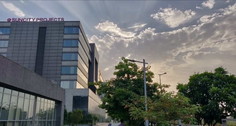 Pre Leased Property in Suncity Success Tower Gurgaon