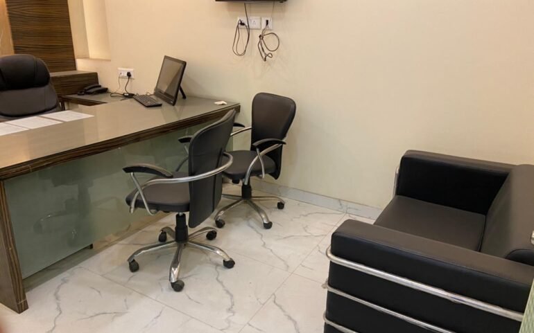 Furnished Office Space in Jasola | Omaxe Square