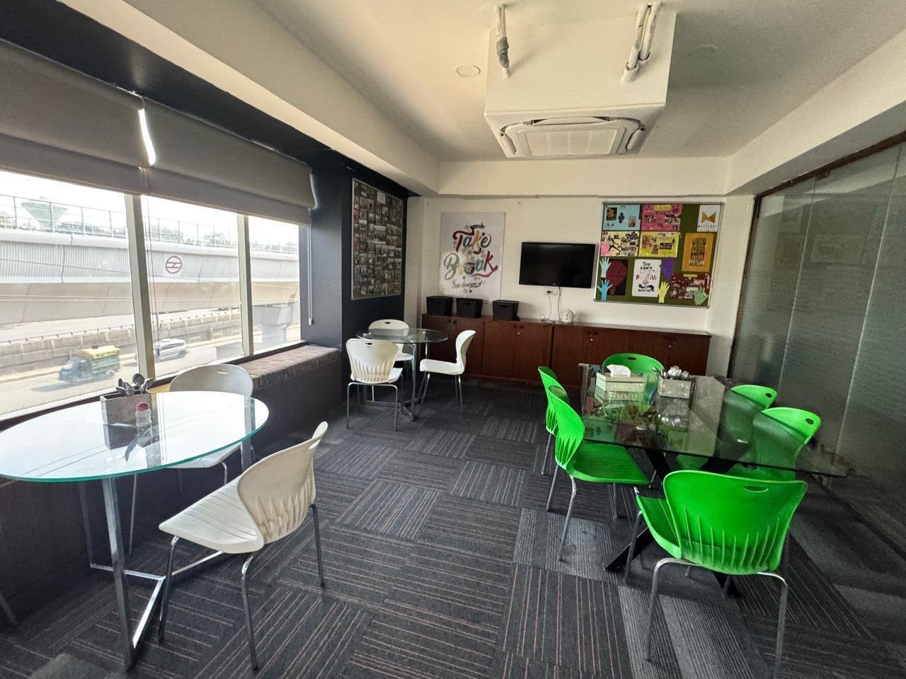 Furnished Office on Lease in Mohan Estate