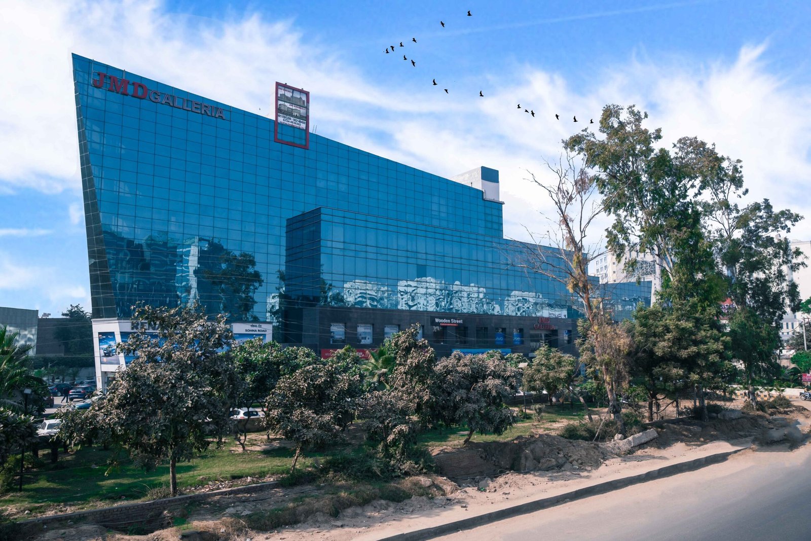 Pre Rented Property for Sale in JMD Galleria