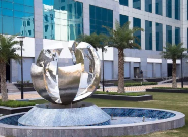Office Space for Sale in DLF Prime Towers Okhla Phase 1