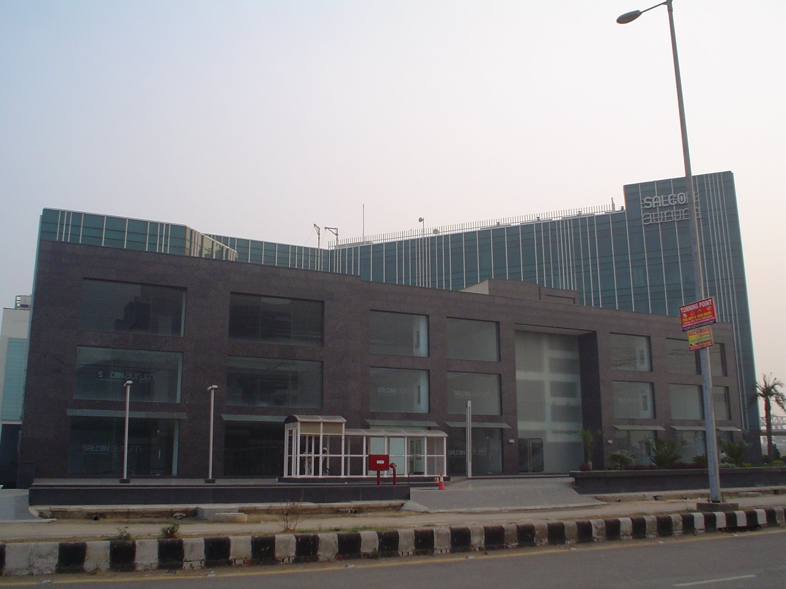 Commercial Property for Sale in Jasola