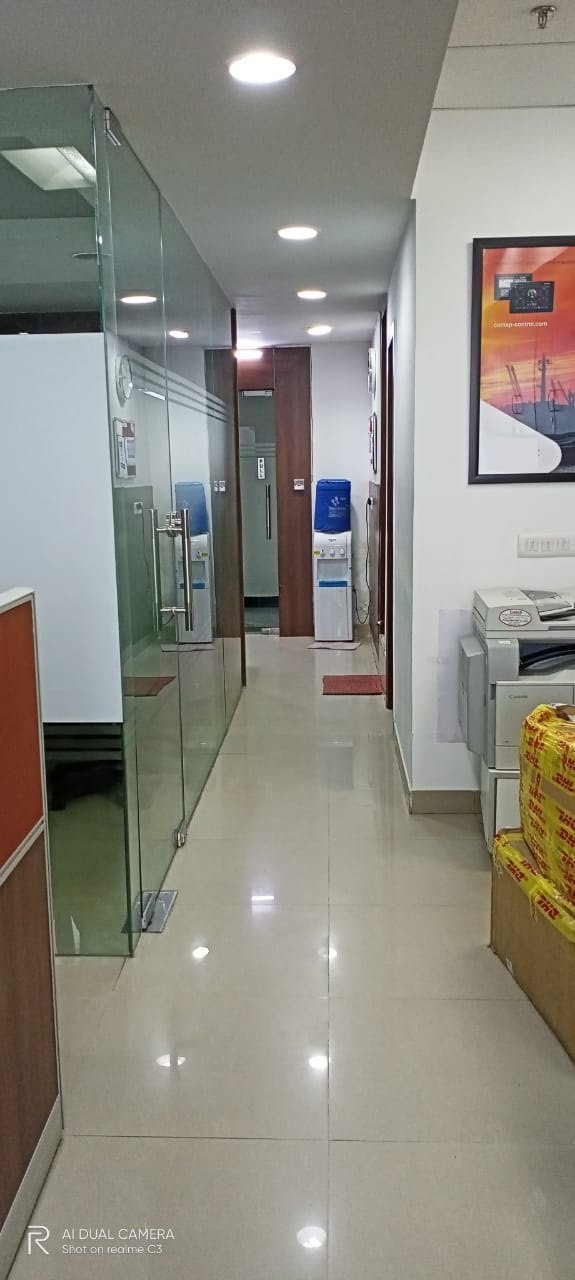 Furnished Office in DLF Towers Delhi