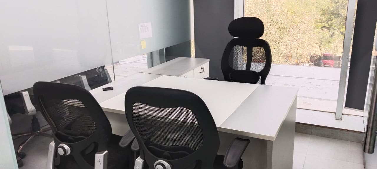 Commercial Property for Lease in DLF Towers Jasola Delhi