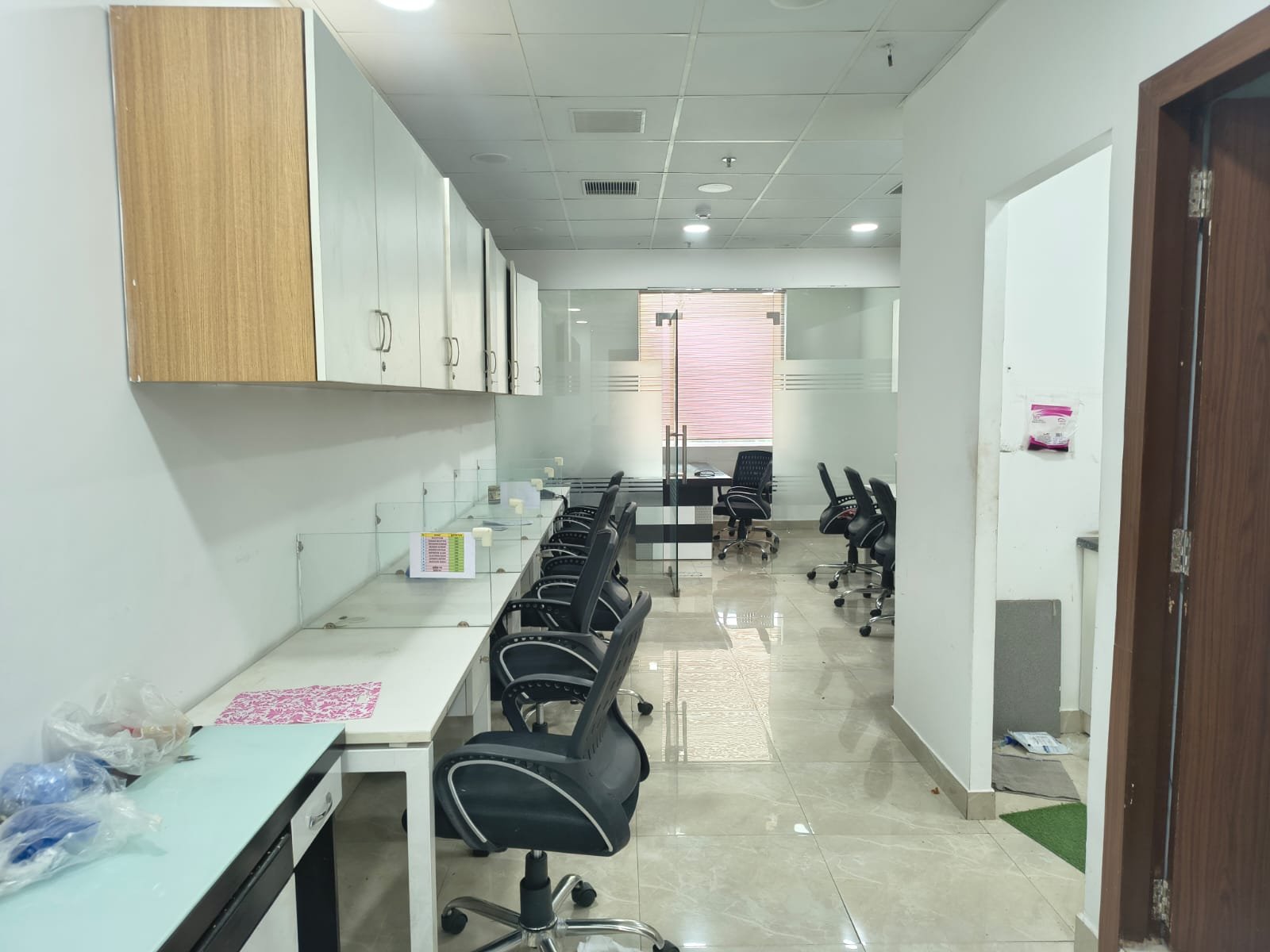 Fully Furnished Office Space for Lease in DLF Prime Towers Okhla Delhi