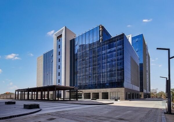 Resale Office Space in RPS 12th Avenue Sector 27C Faridabad | 9810025287