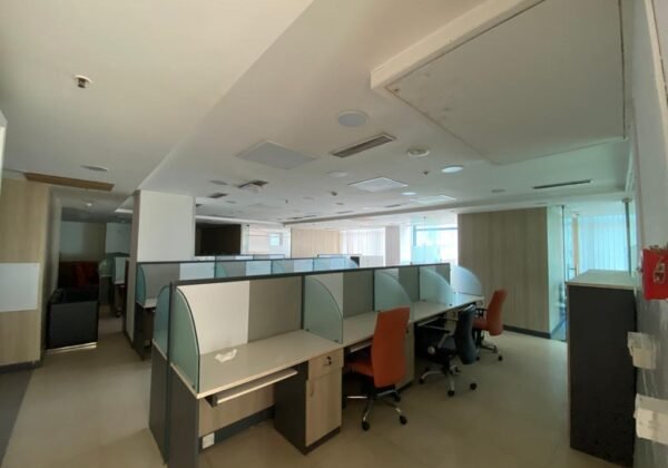 Ready to Move Office Space in Salcon Aurum Jasola